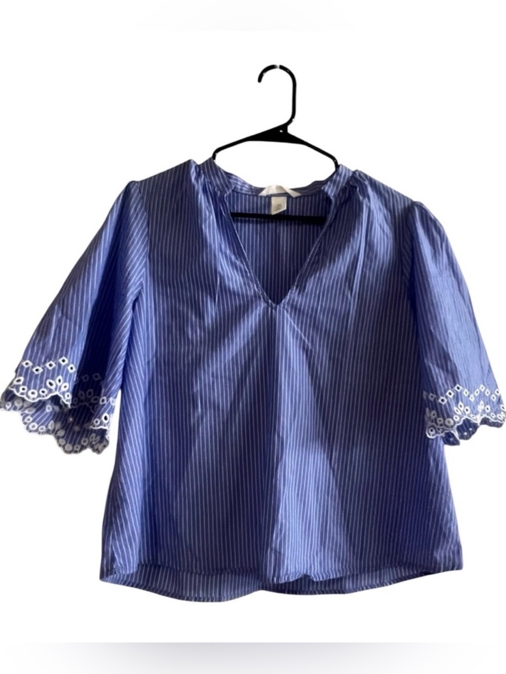H&M - 100% Cotton - Blue Pinstripe V-Neck Eyelet Sleeve Blouse - Size M